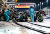 TEST BAHRAIN, Lewis Hamilton (GBR) Mercedes AMG F1 W14 practices a pit stop.
25.02.2023. Formula 1 Testing, Sakhir, Bahrain, Day Three.
- www.xpbimages.com, EMail: requests@xpbimages.com © Copyright: Bearne / XPB Images